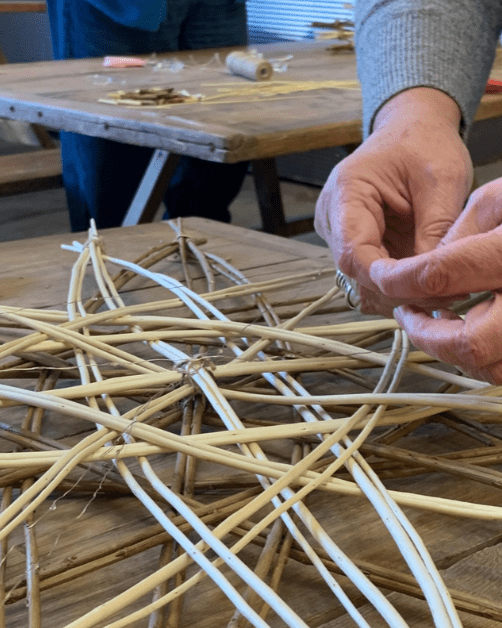 Natural Christmas Workshops 2025 - Natural Christmas Workshops 2025 - Hogs Back Brewery